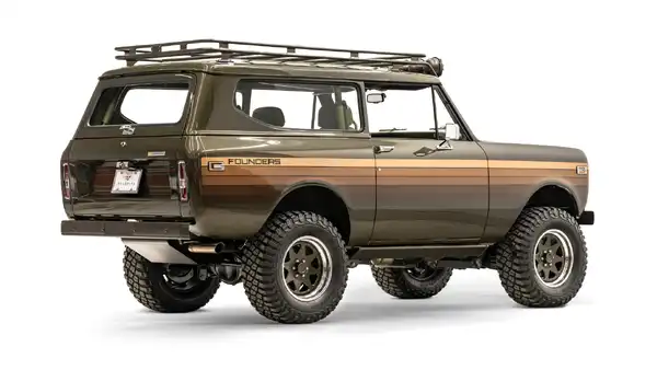 1973 International Scout II_9 Passenger Side Rear 3