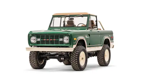 1977 Classic Ford Bronco_4 Drivers Side Front 