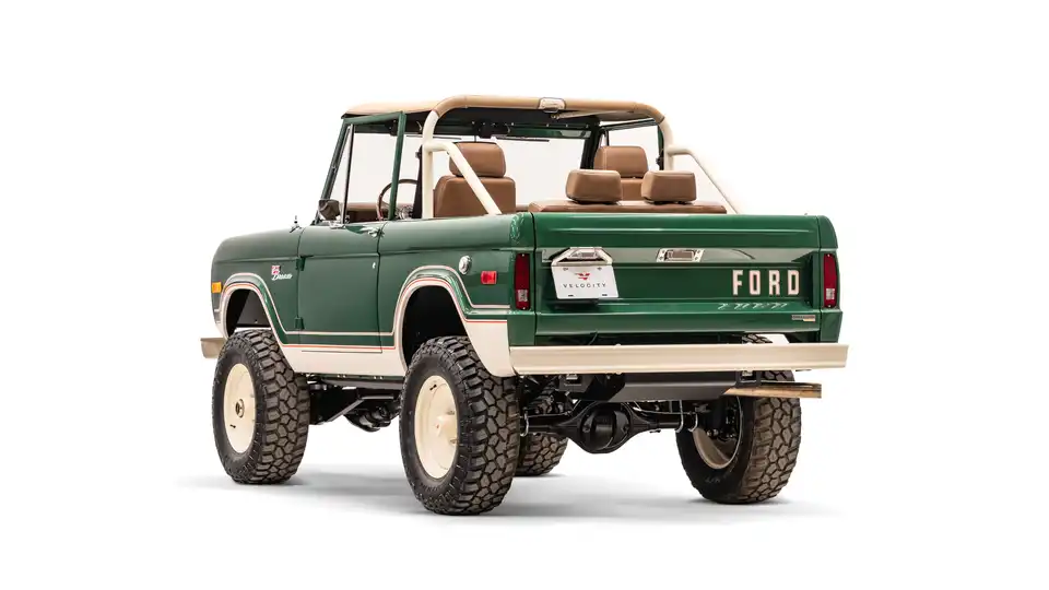 1977 Classic Ford Bronco_12Driver Side Rear