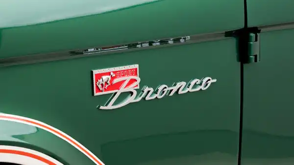 1977 Classic Ford Bronco_25 Exterior 