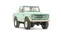 1974 Classic Ford Bronco_6 Passenger Side Front 