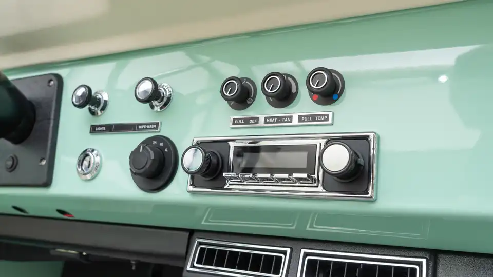1974 Classic Ford Bronco_21 Interior