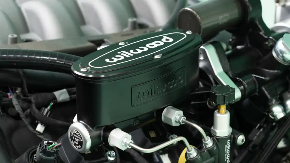 1974 Classic Ford Bronco_28 V8 Coyote Engine