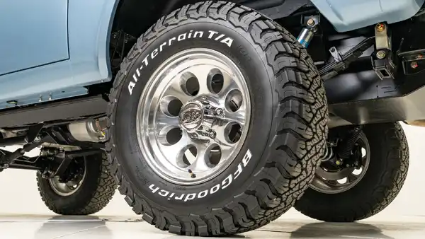 1970 Classic Ford Bronco_25 Exterior 