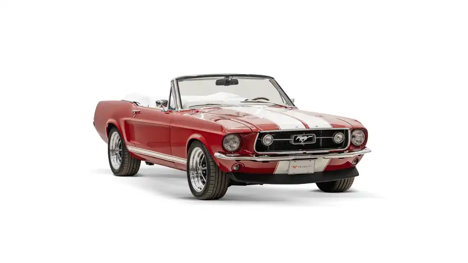 1967 Classic Ford Mustang_6 Passenger Side Front 