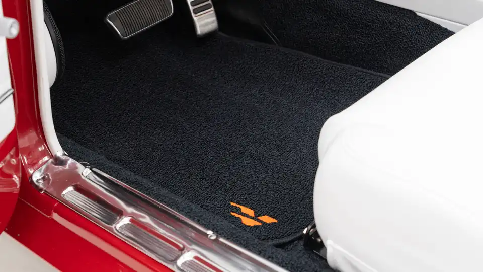 1967 Classic Ford Mustang_17 Front Interior