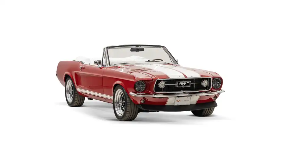 1967 Classic Ford Mustang_6 Passenger Side Front 