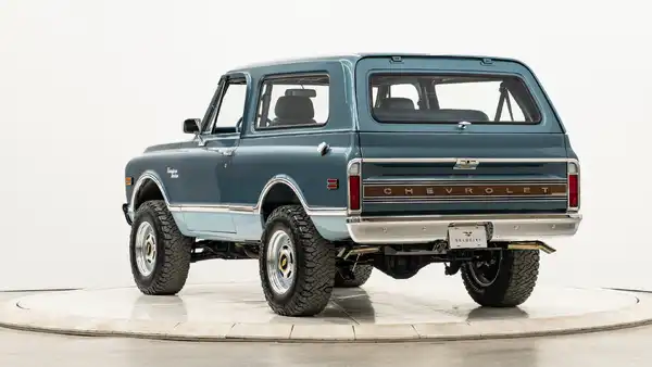 1971 Classic Chevy K5 Blazer_12Driver Side Rear