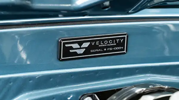 1971 Classic Chevy K5 Blazer_27 Ford Coyote Engine