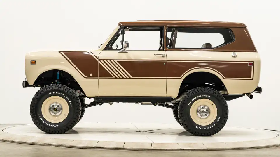 1973 Classic International Scout II_2 Drivers Side 