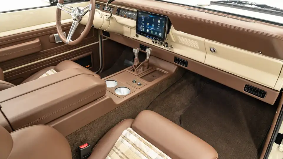 1973 Classic International Scout II_18 Passenger Side Interior