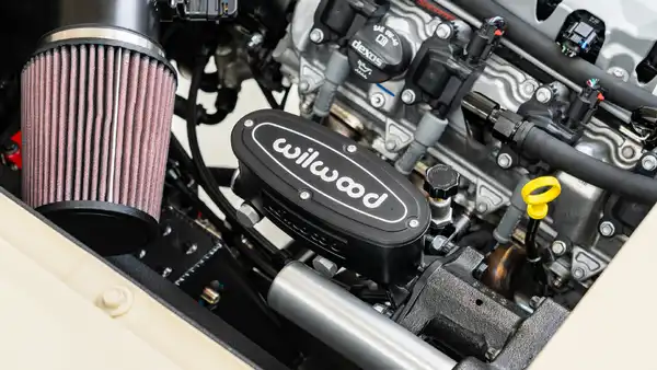 1973 Classic International Scout II_27 Ford Coyote Engine
