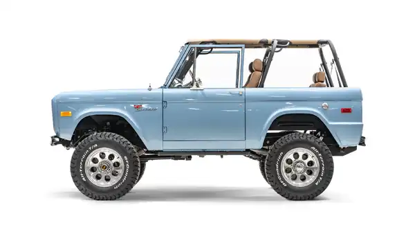 1970 Classic Ford Bronco_2 Drivers Side 