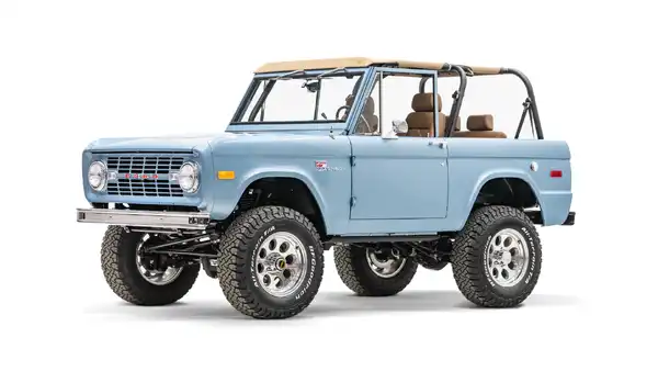 1970 Classic Ford Bronco_3 Drivers Side Front 3.4