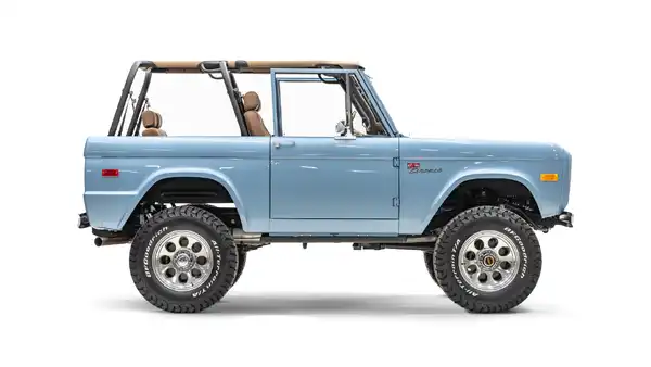 1970 Classic Ford Bronco_8 Passenger Side