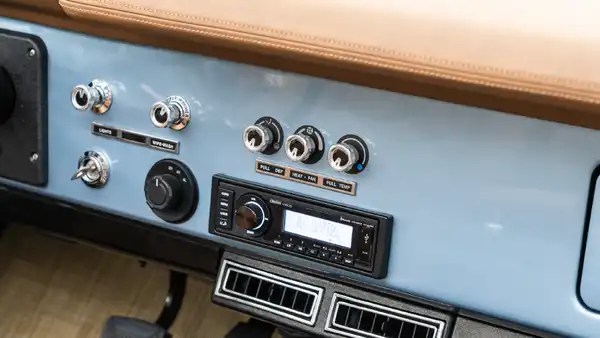 1970 Classic Ford Bronco_21 Interior