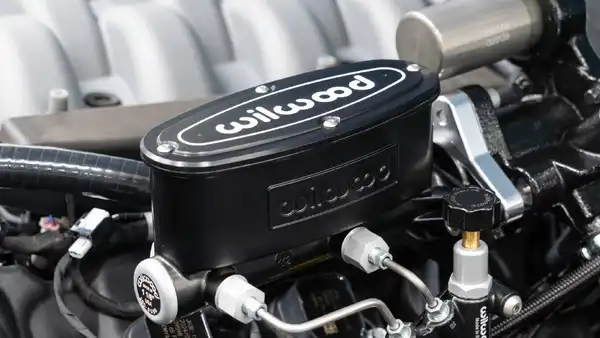 1970 Classic Ford Bronco_28 V8 Coyote Engine