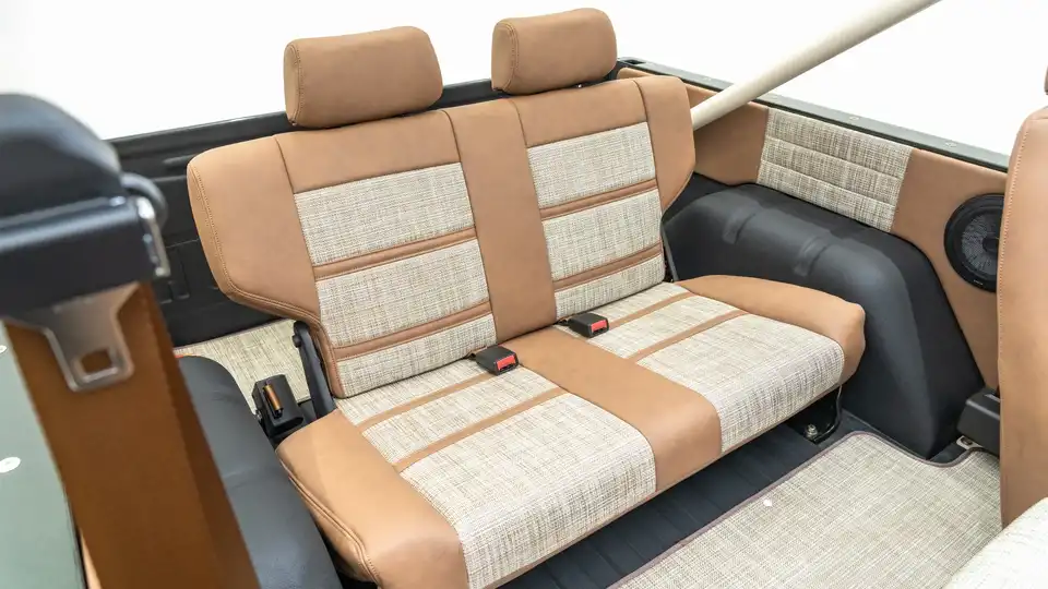 1967 Classic Ford Bronco_16 Rear Interior