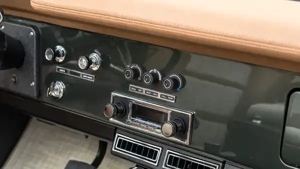 1967 Classic Ford Bronco_20 Interior