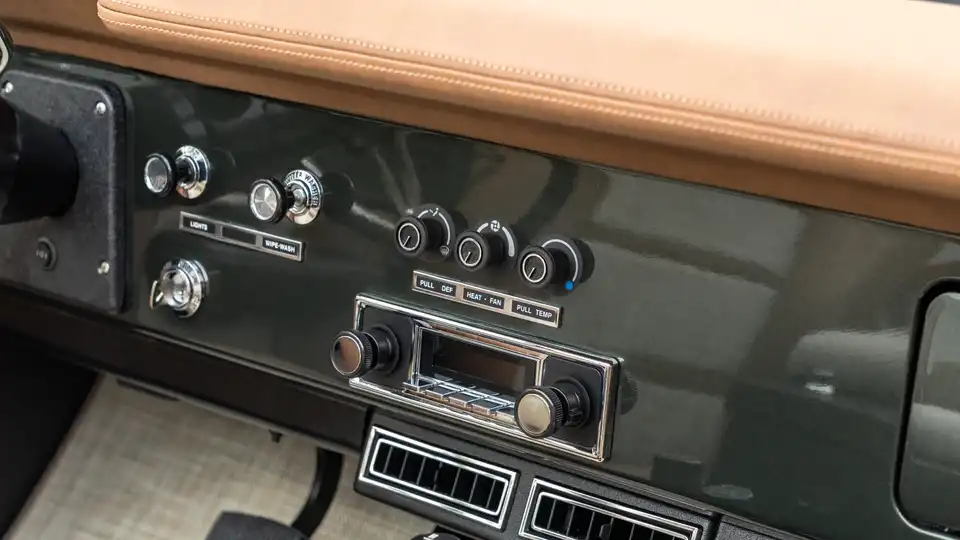 1967 Classic Ford Bronco_20 Interior