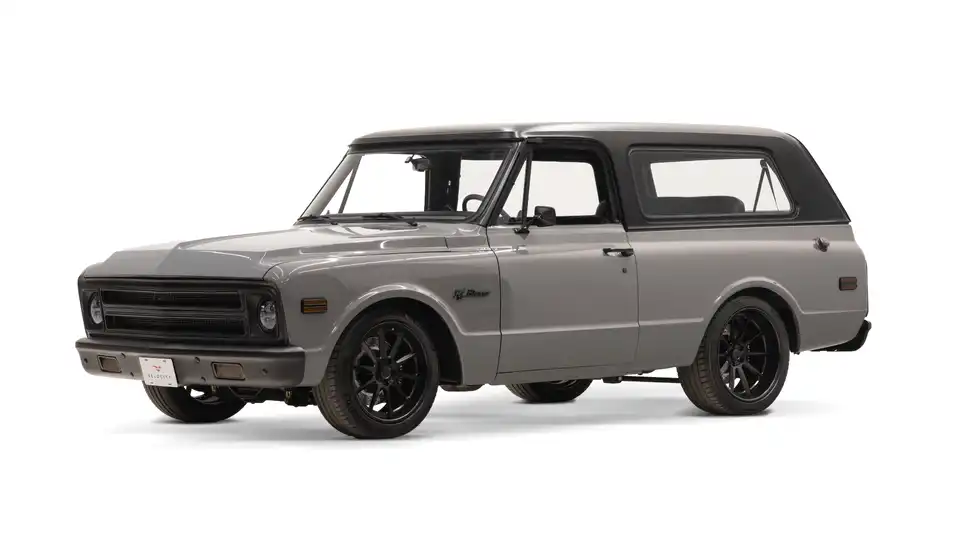 1972 Chevy K5 Blazer_3 Drivers Side Front 3.4