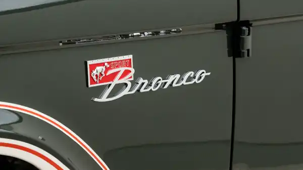 1973 Classic Ford Bronco_25 Exterior 
