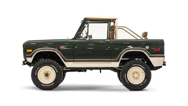 1973 Classic Ford Bronco_2 Drivers Side 