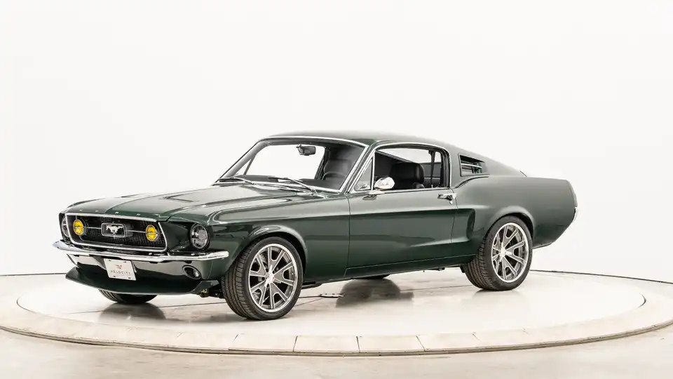 1968 Classic Ford Mustang_3 Drivers Side Front 3.4