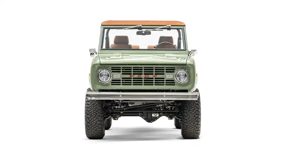 1974 Classic Ford Bronco_5 Front