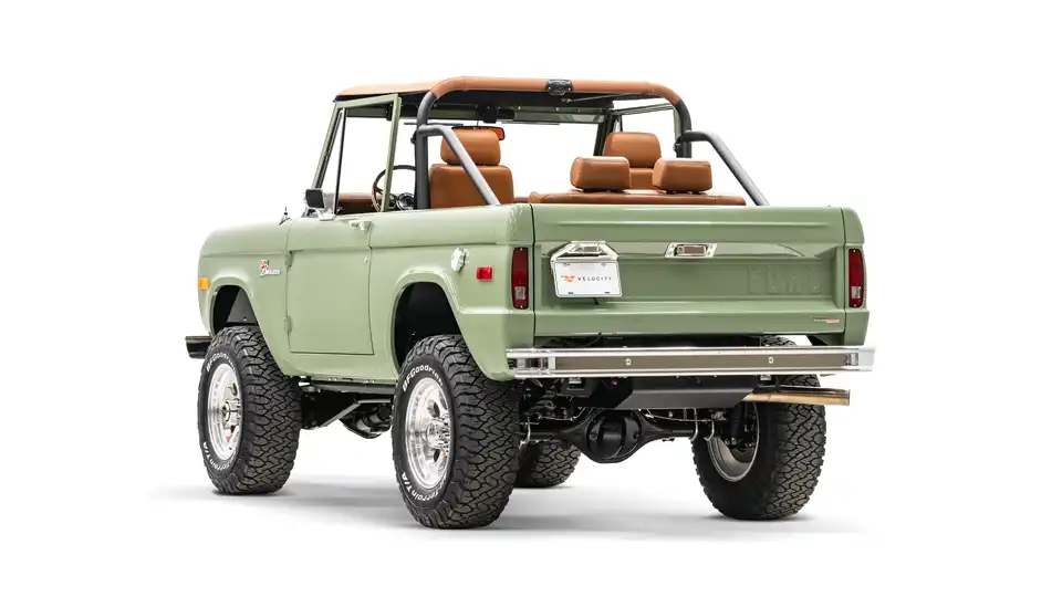 1974 Classic Ford Bronco_12 Driver Side Rear