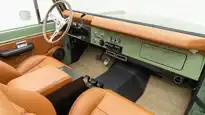 1974 Classic Ford Bronco_17 Electronic Transfer Case