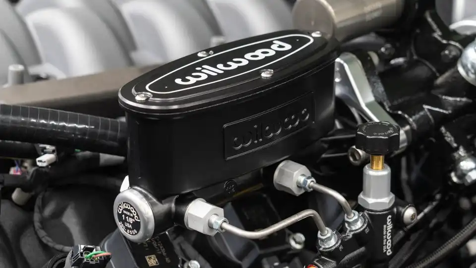 1974 Classic Ford Bronco_35 Engine Bay