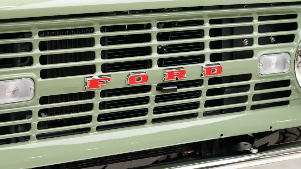 1974 Classic Ford Bronco_25 Exterior 