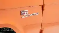 1973_Pearl Orange_Bronco_0037_Side Badge View 2