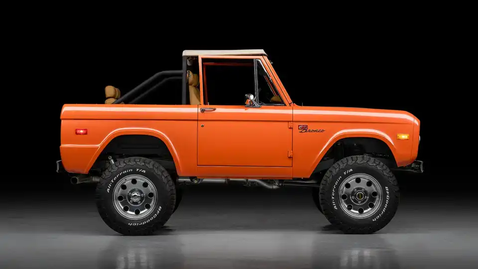 1973 Orange Vintage Bronco 04