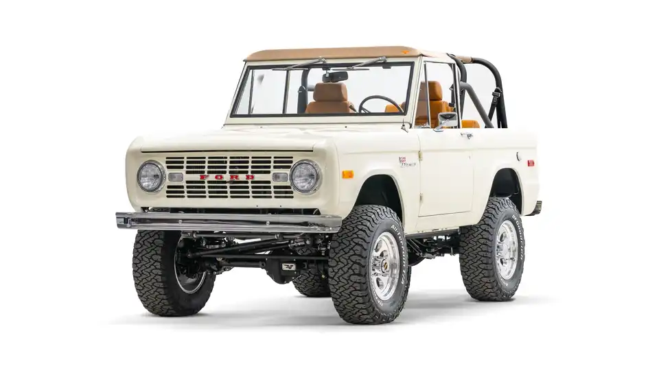 1971 Classic Ford Bronco_4 Drivers Side Front 