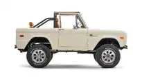 1971 Classic Ford Bronco_8 Passenger Side
