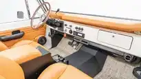 1971 Classic Ford Bronco_17 Electronic Transfer Case