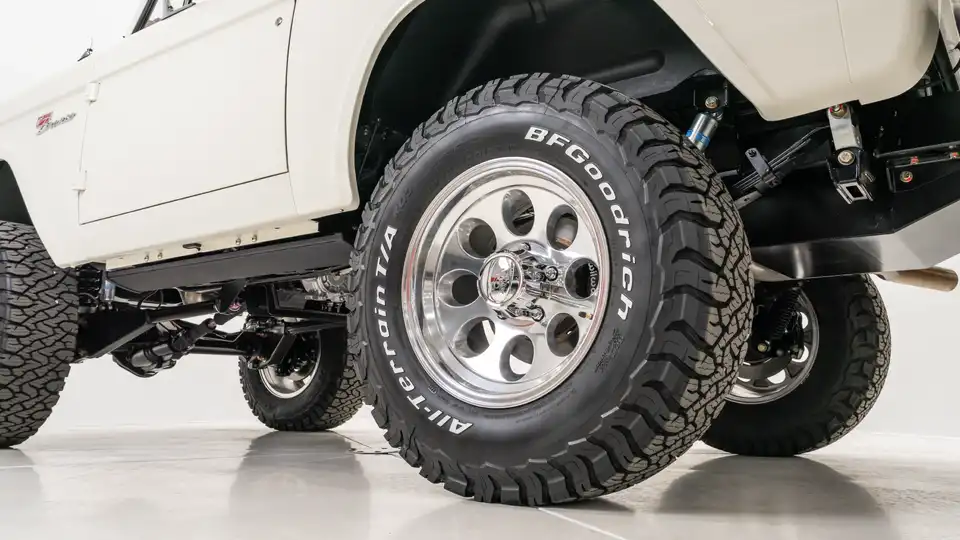 1971 Classic Ford Bronco_30 Exterior