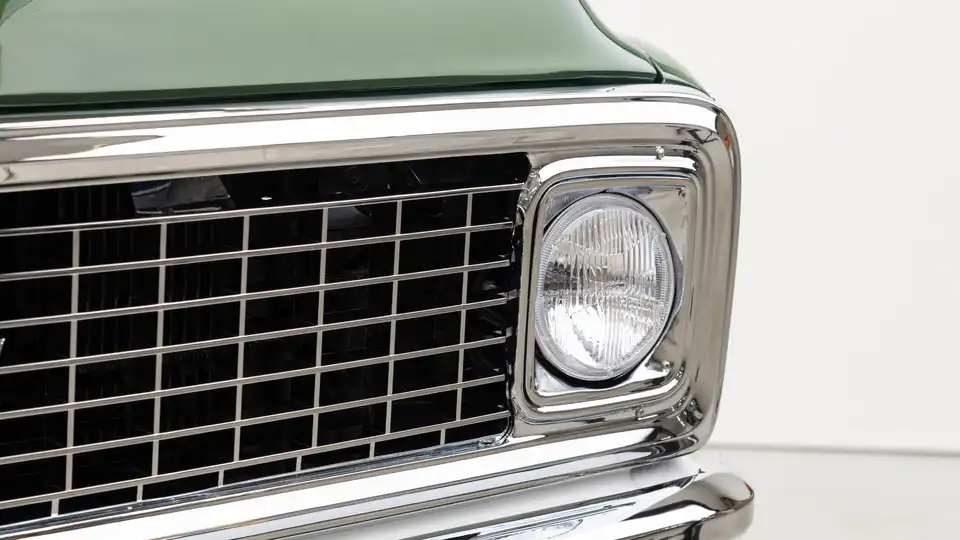 1970 Classic Chevy K5 Blazer_23 Exterior 