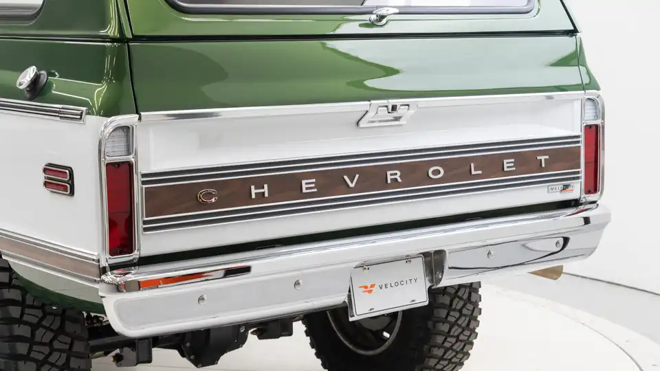 1970 Classic Chevy K5 Blazer_Exterior  Copy 2