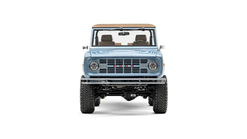 1971 Brittany Blue Ford Bronco_5 Front