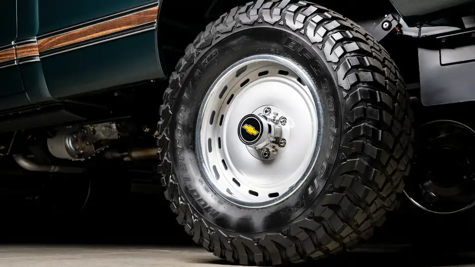Green 1972 Chevy K10_24 Exterior 