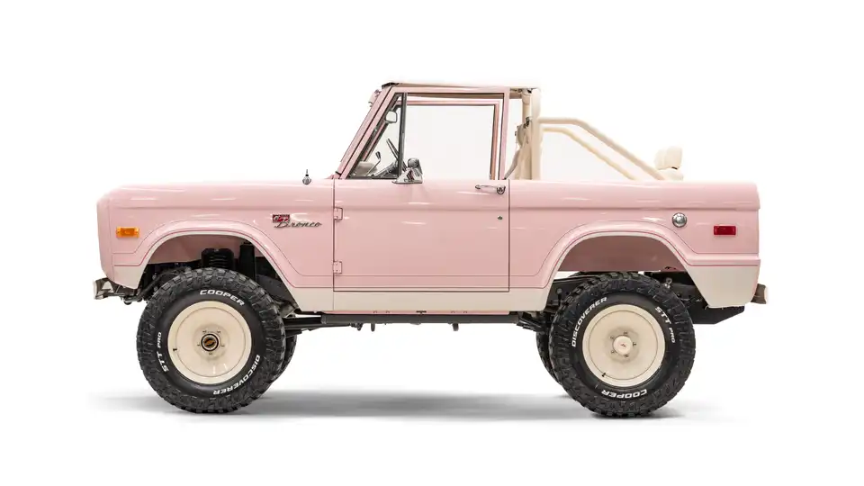 1973 Classic Ford Bronco_2 Drivers Side 