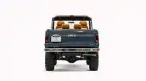 1971 Vintage Ford Bronco_11 Rear Tailgate
