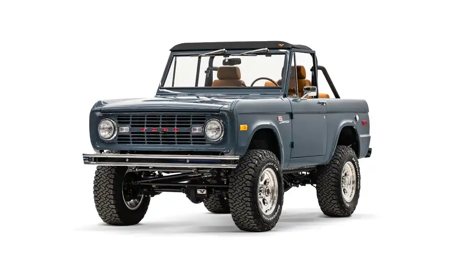 1971 Classic Ford Bronco_4 Drivers Side Front 