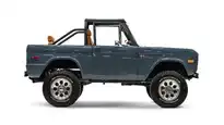 1971 Classic Ford Bronco_8 Passenger Side