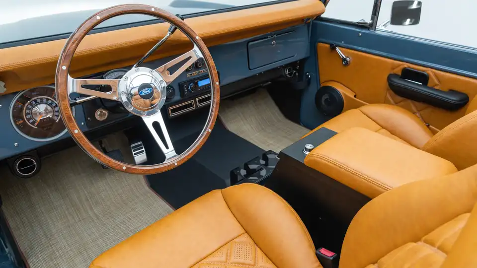 1971 Classic Ford Bronco_14 Driver Side Interior