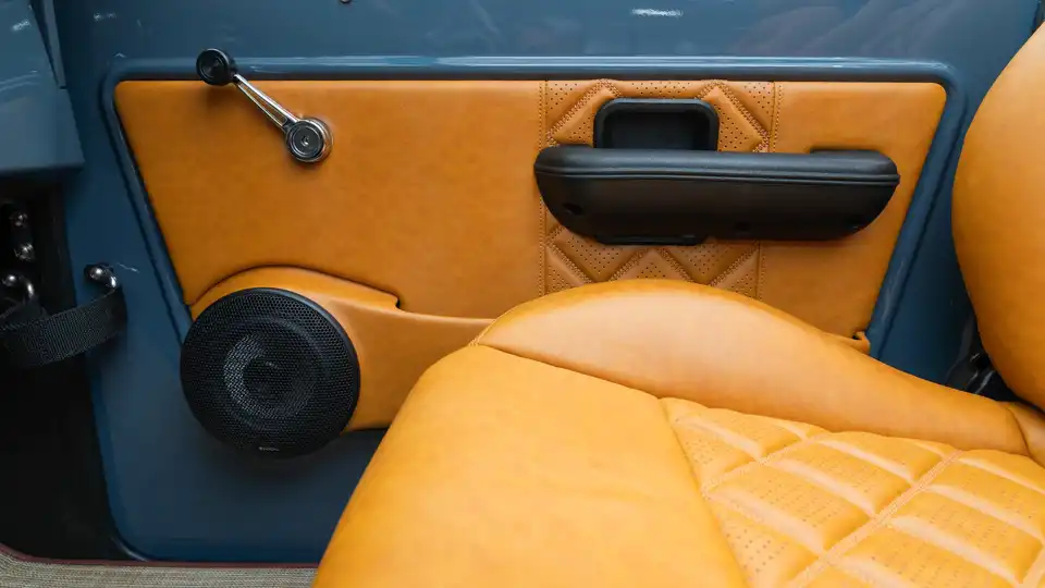 1971 Classic Ford Bronco_18 Interior