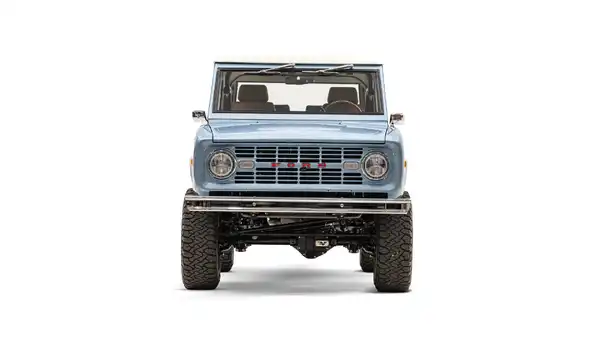 1975 Classic Ford Bronco_5 Front